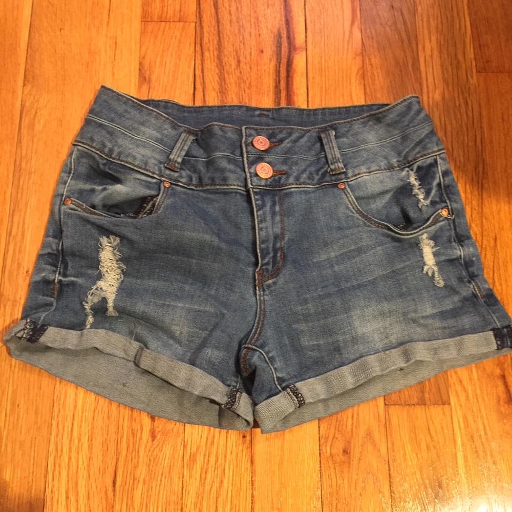 Refuge Demin Shorts